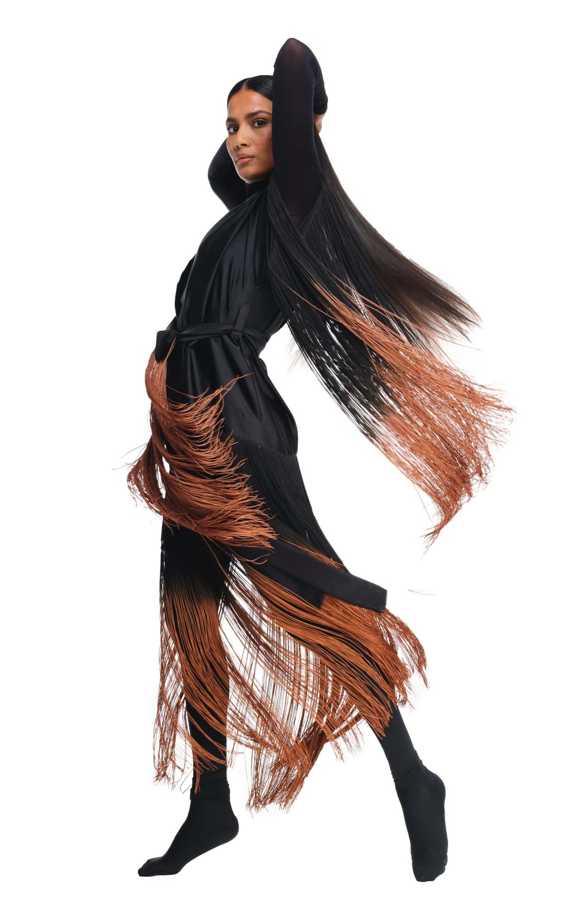 1749 / Anatta Fringe Kimono / Black Ombre – DSTM